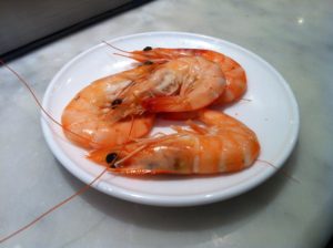 what eats shrimp